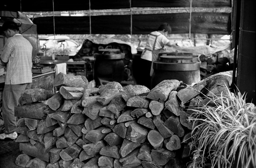 Historical Cooking Photo